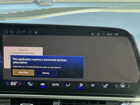 Used 2025 Chevrolet Equinox EV LT w/ Comfort Package image 28