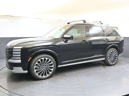 Used 2026 Hyundai Palisade Calligraphy AWD/4WD image 2