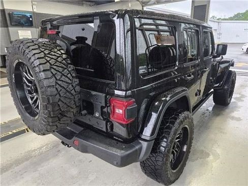 Used 2023 Jeep Wrangler Unlimited Rubicon w/ Steel Bumper Group AWD/4WD image 9