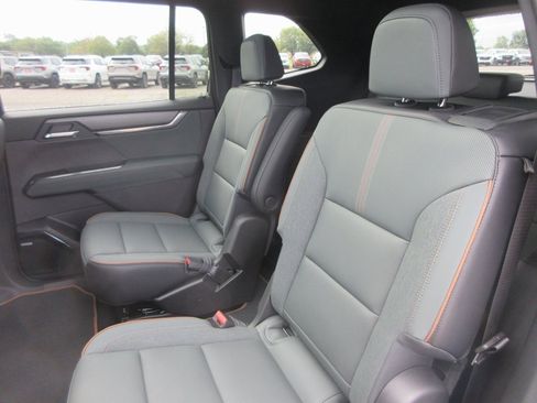 New 2026 GMC Acadia AT4 w/ Super Cruise Package image 14