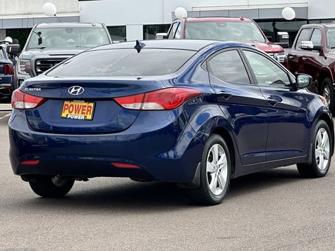 Used 2013 Hyundai Elantra GLS w/ Preferred Pkg FWD image 4