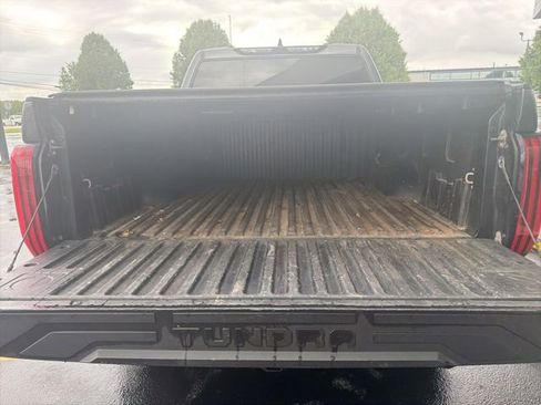 Used 2022 Toyota Tundra SR5 AWD/4WD image 37