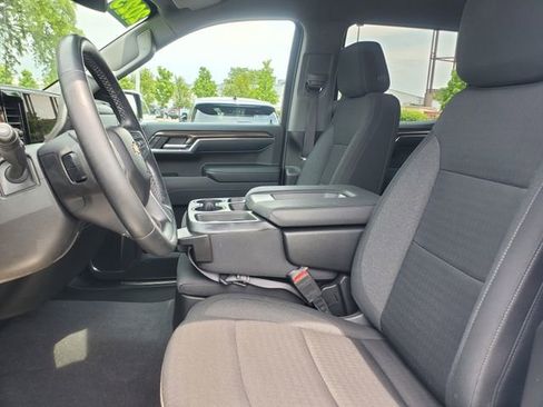Used 2023 Chevrolet Silverado 1500 LT AWD/4WD image 8
