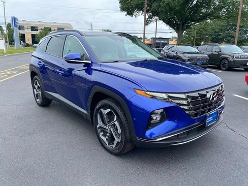 Certified 2023 Hyundai Tucson Limited AWD/4WD image 1