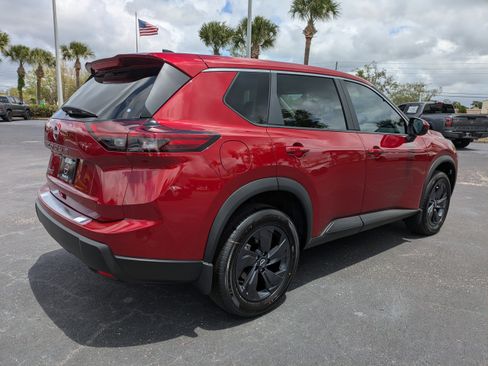 New 2026 Nissan Rogue SV FWD image 4