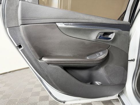 Used 2018 Chevrolet Impala Premier image 35