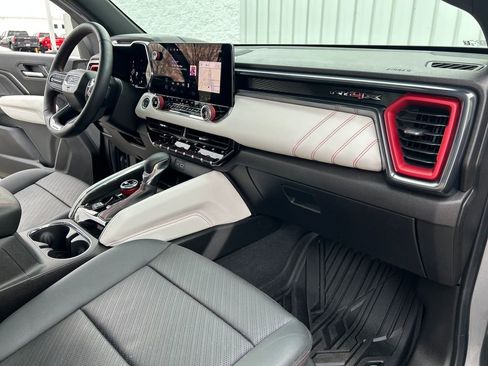 Certified 2024 GMC Canyon AT4X image 52