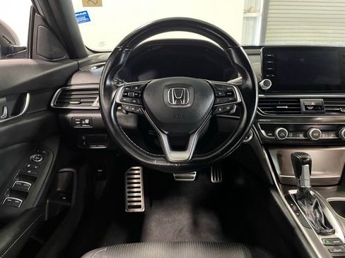 Used 2022 Honda Accord Sport image 21