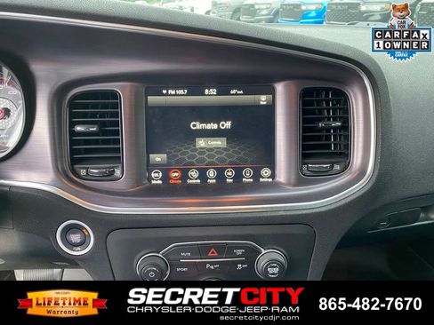 Used 2018 Dodge Charger R/T w/ Driver Confidence Group RWD image 15
