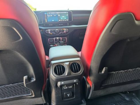 Used 2024 Jeep Wrangler Unlimited Rubicon 392 AWD/4WD image 41