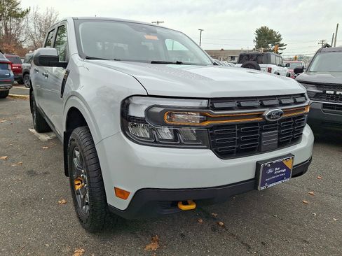 Certified 2023 Ford Maverick Tremor image 2