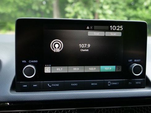 Used 2025 Honda Civic Sport image 9