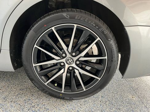 Used 2023 Toyota Camry SE image 32