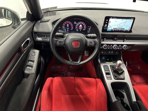 Used 2024 Honda Civic Type R image 15