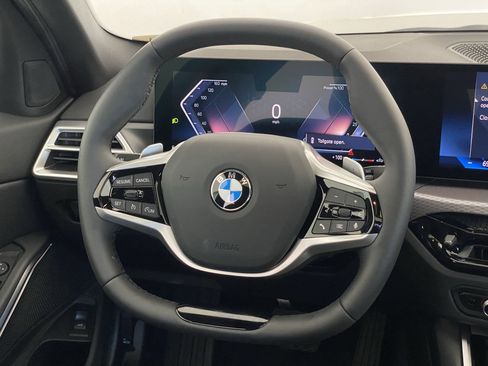 Used 2025 BMW 330i xDrive Sedan w/ Convenience Package image 15