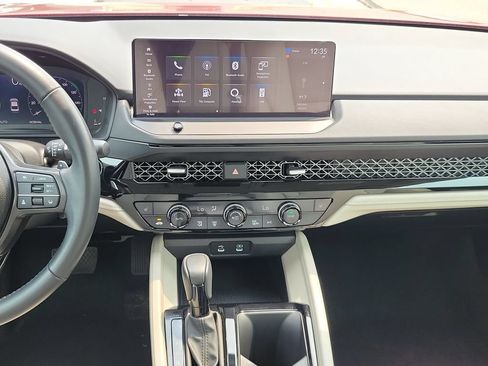 Used 2024 Honda Accord EX-L image 30