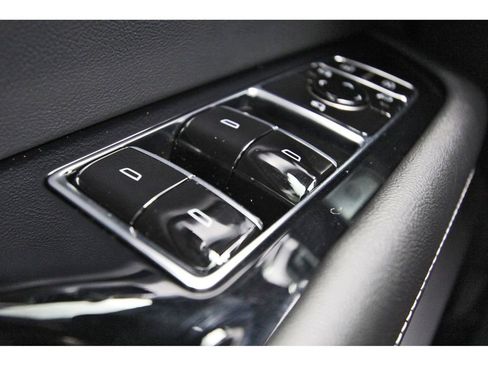 New 2026 Cadillac Vistiq Sport image 15