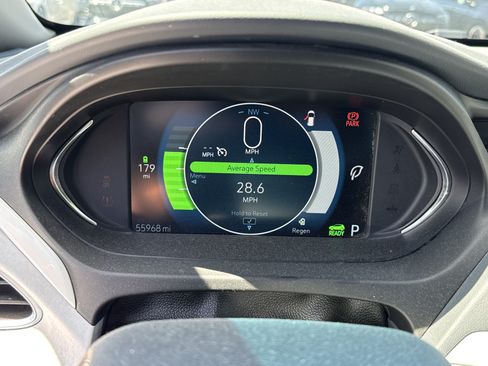Used 2017 Chevrolet Bolt LT FWD image 19