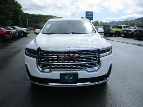 Used 2021 GMC Acadia Denali w/ Denali Ultimate Package AWD/4WD image 2