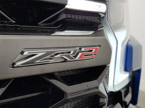 Used 2023 Chevrolet Silverado 1500 ZR2 w/ Technology Package image 24
