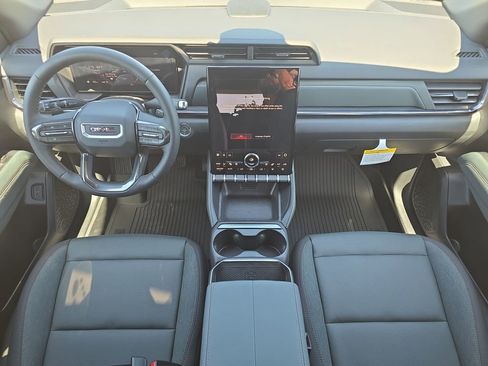 New 2026 GMC Terrain AT4 w/ Convenience Package III AWD/4WD image 9