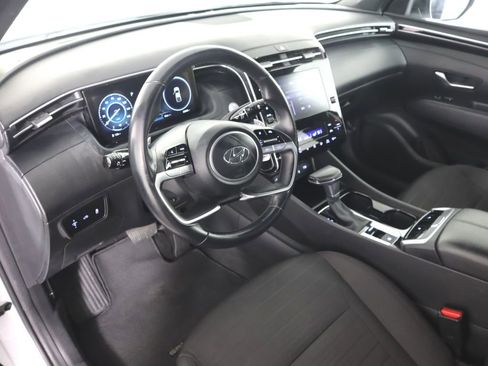 Used 2022 Hyundai Santa Cruz SEL Premium image 9