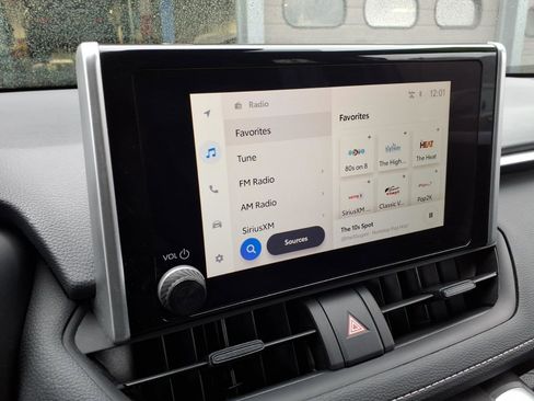 Certified 2025 Toyota RAV4 XLE image 19