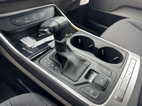 New 2026 Kia Carnival LX FWD image 20