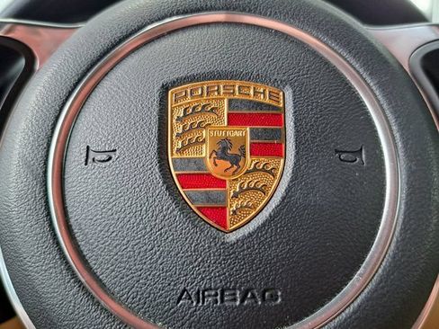Used 2016 Porsche Cayenne AWD/4WD image 10
