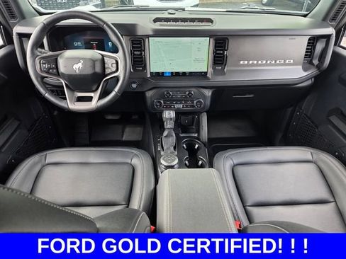 Used 2025 Ford Bronco Badlands AWD/4WD image 14