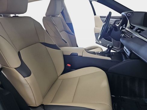 Used 2021 Lexus ES 300h w/ Premium Package FWD image 12
