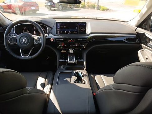 Certified 2025 Acura MDX SH-AWD image 14