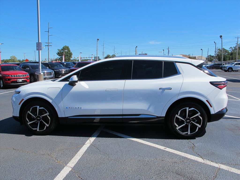 Used 2024 Chevrolet Equinox EV LT FWD image 6