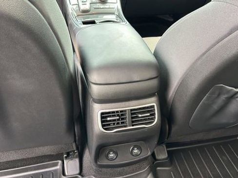 Used 2022 Hyundai Santa Fe SEL image 20