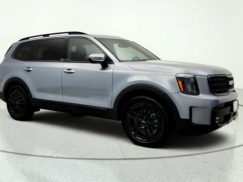 Used 2024 Kia Telluride SX X-Line AWD/4WD image 3