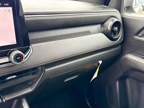 Used 2023 Chevrolet Colorado W/T image 22