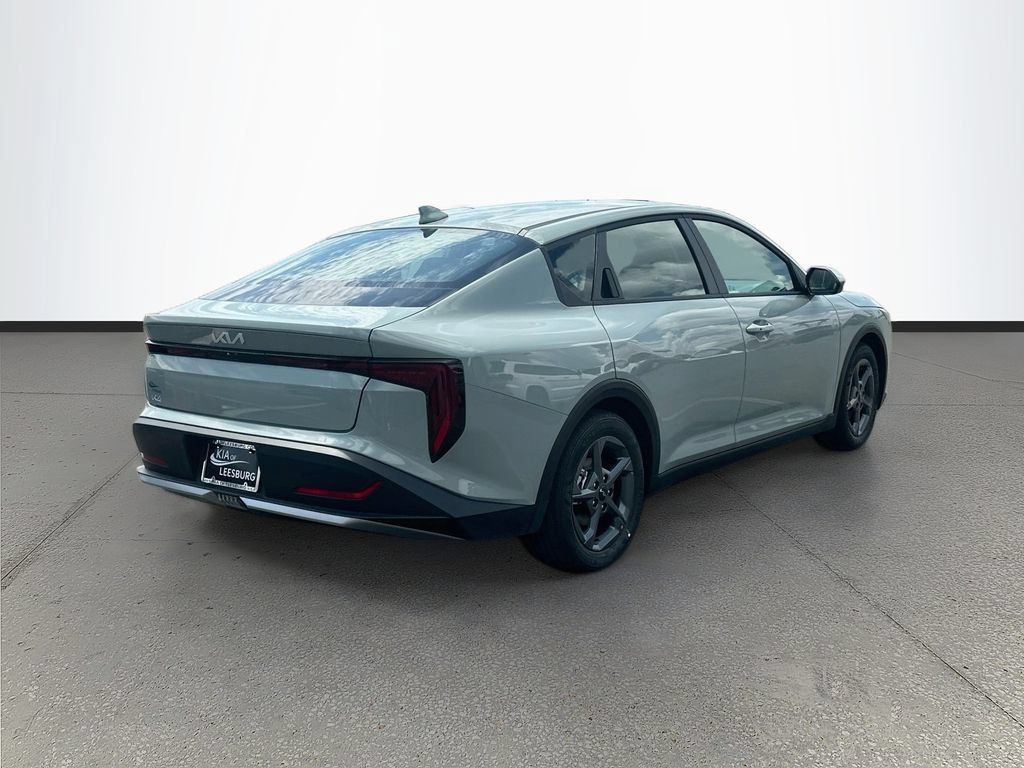 New 2026 Kia K4 FWD image 7