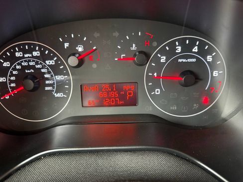 Used 2021 RAM ProMaster City Tradesman SLT w/ Window Group 05 FWD image 21