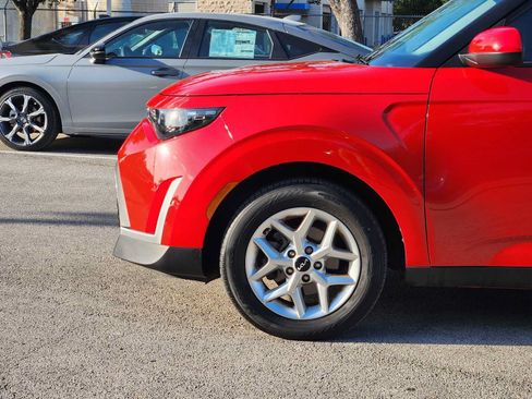 Used 2023 Kia Soul S FWD image 8