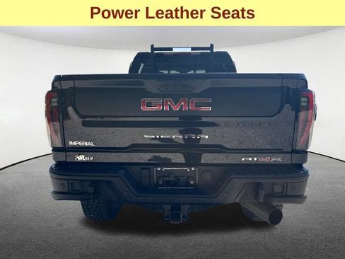 Certified 2025 GMC Sierra 2500 AT4X w/ AT4X AEV Edition AWD/4WD image 12