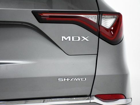 Used 2025 Acura MDX w/ Advance Package image 37