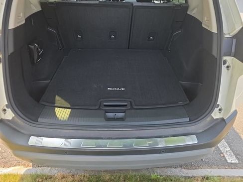 Certified 2023 Nissan Rogue SV AWD/4WD image 15
