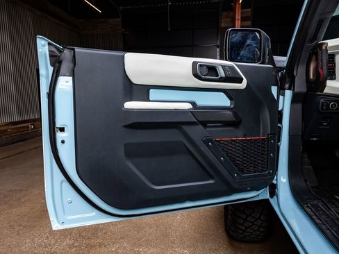 Used 2024 Ford Bronco Heritage Edition image 33