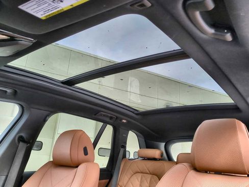 Certified 2024 BMW X5 xDrive40i w/ M Sport Package image 19