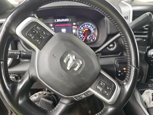 Used 2022 RAM 3500 Big Horn w/ Level C Equiment Group AWD/4WD image 11