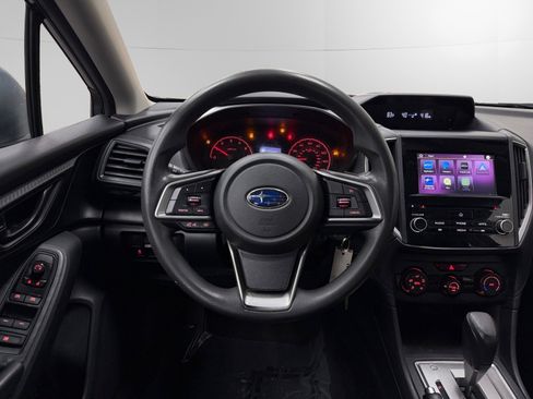 Used 2019 Subaru Impreza 2.0i Premium image 12