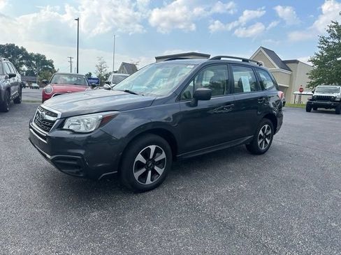 Used 2017 Subaru Forester 2.5i w/ Alloy Wheel Package AWD/4WD image 1