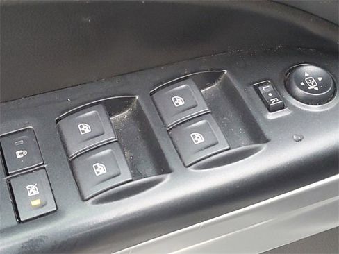 Used 2019 Chevrolet Colorado LT w/ LT Convenience Package image 20