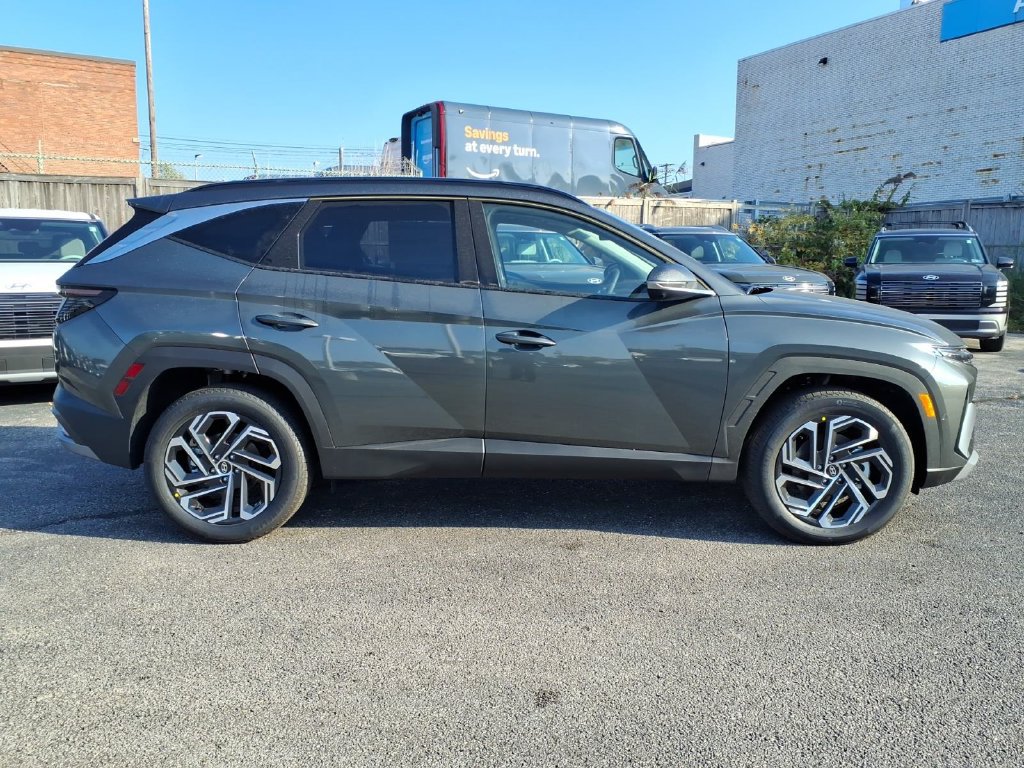 New 2026 Hyundai Tucson Limited w/ Tow & Go Package AWD/4WD image 2