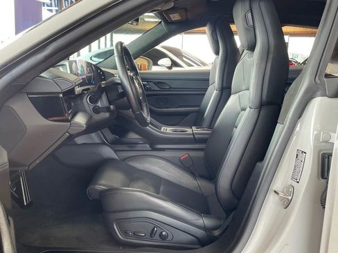 Used 2021 Porsche Taycan Turbo image 14